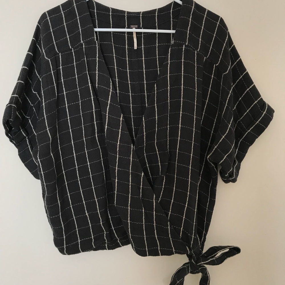 Free People - wrap, tie, window pane print top